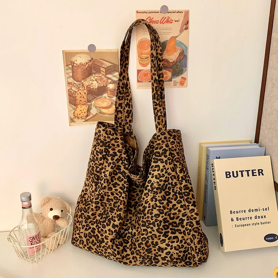 Women Bags On Sale - Bolsos de mano con cerrojo de